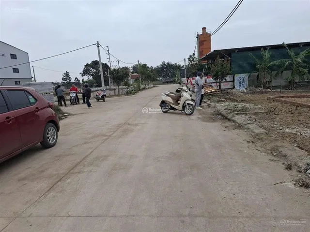 Bán lô 90m , Đấu giá đình tổ , Giá rẻ nhất khu