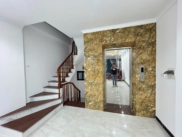 Cho Thuê Nhà Cổng Đồng - Tố Hữu - Hà Đông/ 50M² 7 Tầng Thang Máy/ Vừa Ở, Vừa Kinh Doanh/ Giá Thuê 22tr