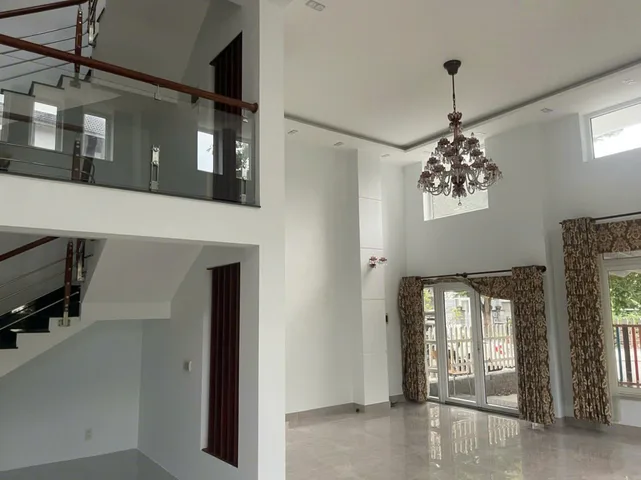 BDS  HVL LVCC: CHO THUÊ BIỆT THỰ 245m2 (10x24.5) KHU GIA HOÀ - Q9