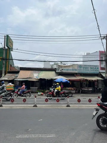 Cần ban nha MTKD 333-333a đuờng  Le van quoi