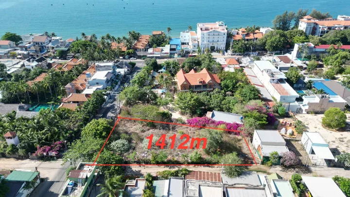 BÁn lô đất 2 mặt tiền đường Nguyễn Tấn Định, view biển. LH: 0974090487