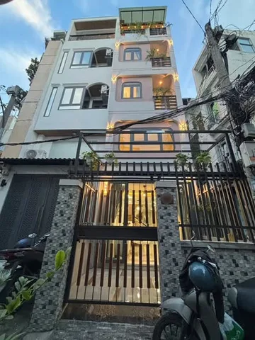Bán CHDV 1/ Cách Mạng Tháng 8, Phường 11, Quận 3