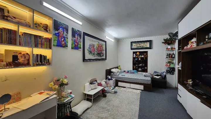 Bán nhà 89m² full thổ cư ngang 3m giá 11.95 tỷ tại Đường Thái Hà Phường Đống Đa