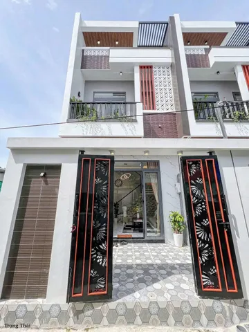 BÁN NHANH NHÀ PHỐ - GẦN CHỢ HƯNG LONG BÌNH CHÁNH–4x16m (64m²) Chỉ 2Tỷ500Tr