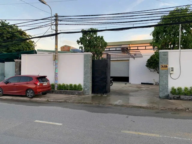Bán kho xưởng mặt tiền Võ Thị Hồi xã Xuân Thới Đông Hóc Môn TPHCM, DT: 24x35m, giá ngộp: 30tỷ.