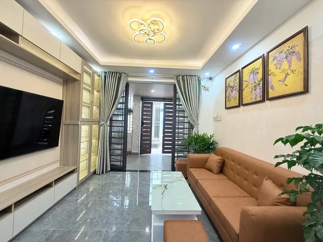 VỊ TRÍ ĐẮC ĐỊA, FULL NỘI THẤT - 2TẦNG - NGANG 3.5m - 46m² - Dưới 6.5 T.ỷ - LÊ QUANG ĐỊNH - BÌNH THẠNH