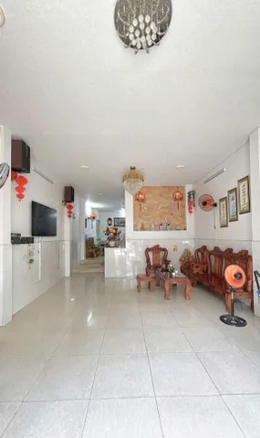 BÁN NHÀ ĐẸP CẠNH TÂ.N KỲ TÂN QUÝ - HẺM XE HƠI - 4PN - ( 5X19M )