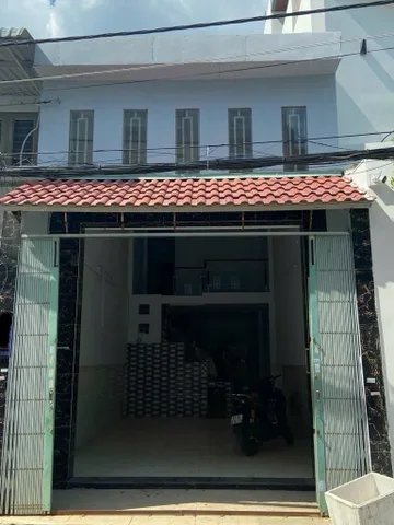 Bán nhà mặt tiền
