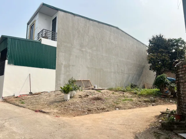 Bán đất 80.9m² có sẵn 70m² thổ cư ngang 4.55m giá 1.83 tỷ tại Phường Việt Trì