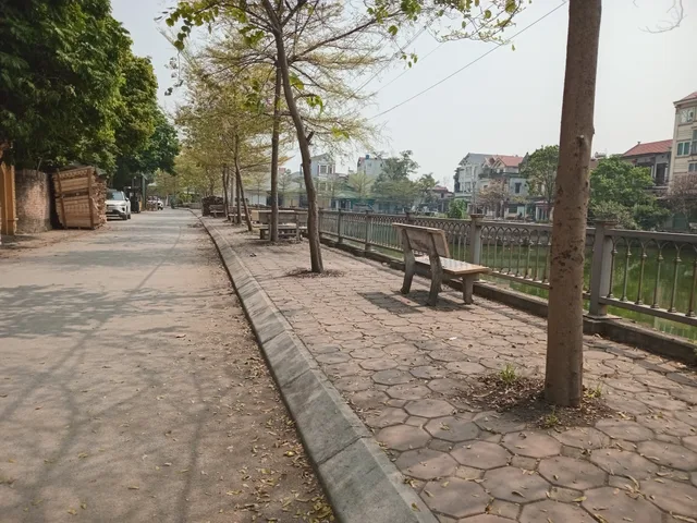 Đất lạc đạo văn lâm đường xe tài gần ô tô tránh