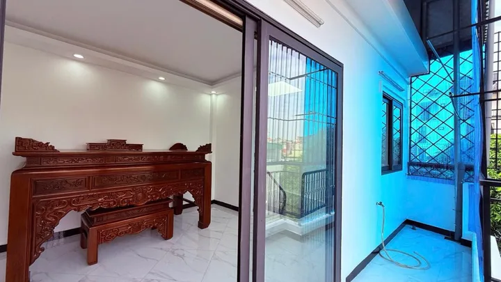 Có căn nhà gần ra đi gấp khu vực trung tâm quận Ba Đình Hà Nội, phố Văn Cao nhà như hình 100% , rẻ nhất quý 1 2026