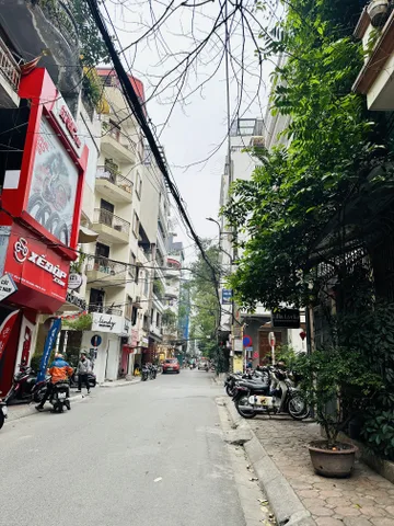 Bán nhà 100m² full thổ cư ngang 8m giá 83 tỷ tại Đường Nguyên Hồng Phường Láng