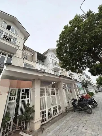 Cho Thuê Biệt Thự An Khang - Dương Nội - Hà Đông/ 200M² /Ở - Kinh Doanh Đỉnh/ Giá Thuê 40tr