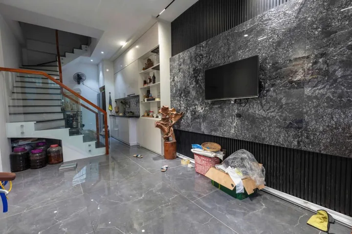 Cho Thuê Nhà 40M² 4 Tầng 1 Tum - Đường Nguyễn Văn Linh - Thạch Bàn - Long Biên - Giá Thuê 13tr