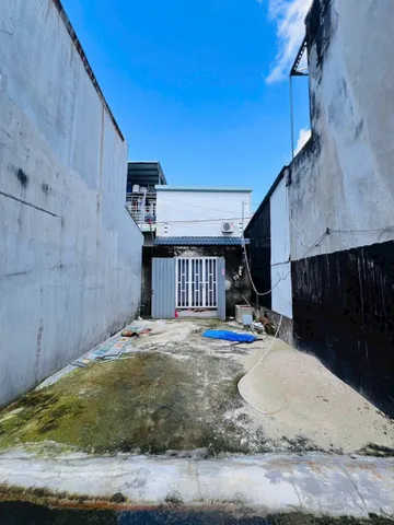 Chính chủ kẹt tiền bán nhanh lô đất 199m2, Xã Tân Xuân, HM, 995tr