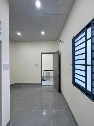🌼 NHÀ GIÁ RẺ TRỤC CHÍNH HẺM TỔ 1 ĐƯỜNG NGUYỄN VĂN LINH - CẦN THƠ 🌼
💰Gi.á: 1 tỷ 550 triệu (thương lượng)
📐 Diện tích: 6 x 7 = 42m2| NHÀ THỔ CƯ| Lộ: 4m| Hướng: Tây Nam| Có: 2 Phòng Ngủ - 2 toilet - bếp - sân đậu xe|
📲 Điện thoại: 0939-260018 Trịnh Huy