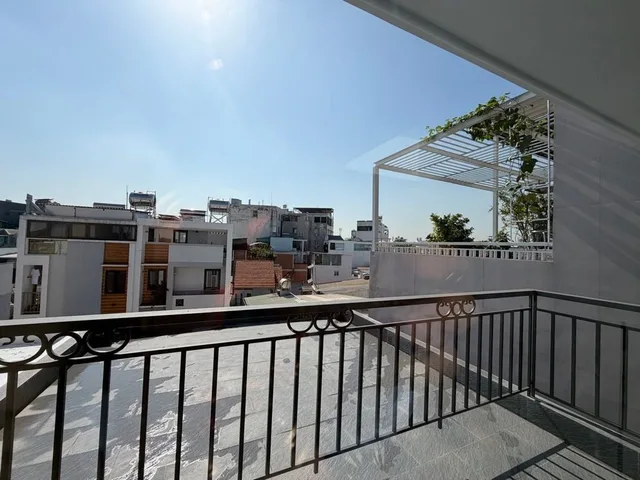 4x13m - LÊ QUANG ĐỊNH - SIÊU PHẨM MỚI XÂY, HẺM XE HƠI, DÒNG TIỀN - DƯỚI 10.3 T.ỷ - 4 TẦNG 5PN - GÒ VẤP