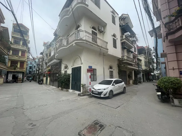 BÁN NHÀ ĐƯỜNG ĐỊNH CÔNG THƯỢNG. 5 TẦNG. GẦN ĐƯỜNG Ô TÔ.