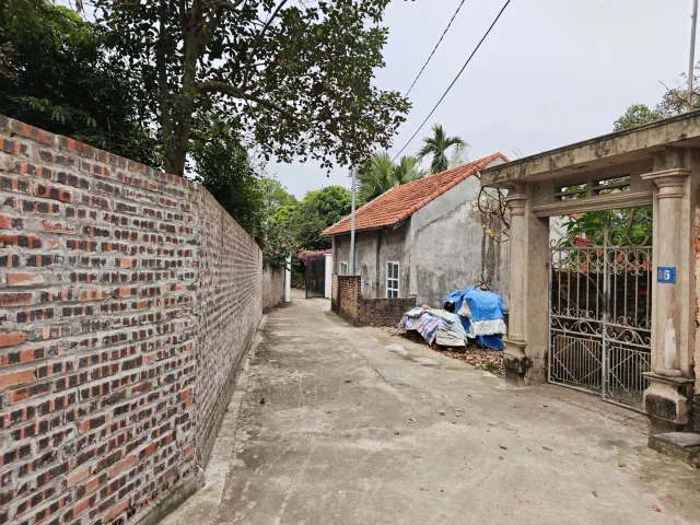 Bán đất 106.5m² có sẵn 60m² thổ cư ngang 6m giá 1.9 tỷ tại Phường Việt Trì