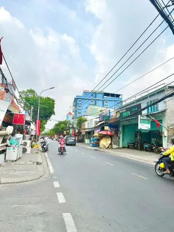 Nhà Mặt Tiền Đường Linh Đông Thủ Đức, Mặt Bằng rộng 14m giao thông sầm uất
