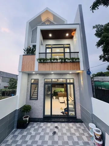 CHỦ GỬI NHANH NHÀ PHỐ MỚI KẾ CHỢ BÌNH CHÁNH CHỈ 2T500TR