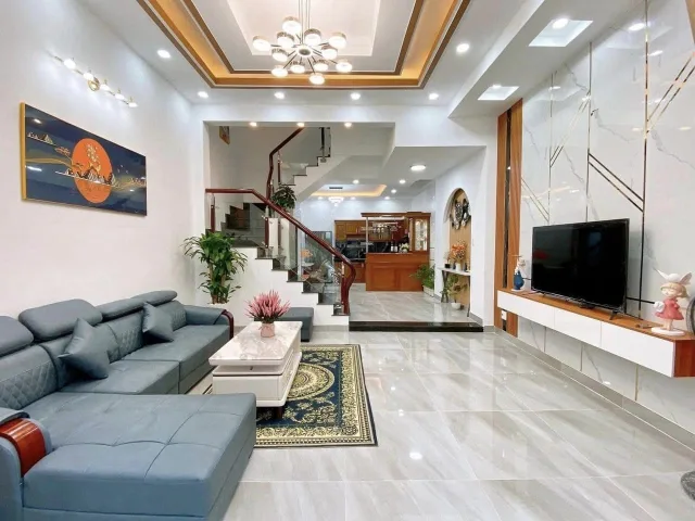 Bán nhà HXH Hai Bà Trưng, Phường 8, Quận 3 DT 4x15.5m 1 trệt 2 lầu