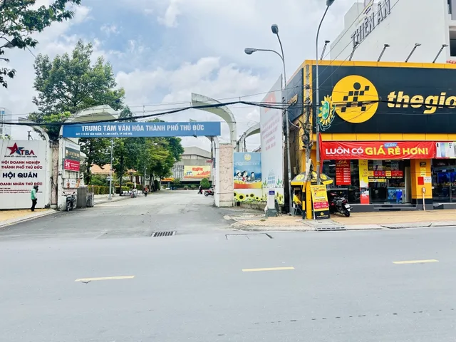 BÁN ĐẤT ĐƯỜNG SỐ 13, BÌNH THỌ - 270m2 - GIÁ 14 TỶ TL