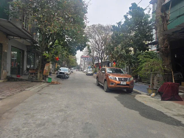 Bán 77m mặt tiền 4.5m đất khả lễ 1 làn 2 đường bình than và lê thánh tông. Phường võ cường tỉnh bắc ninh