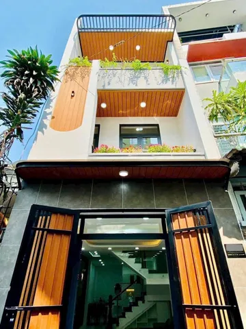 6tỷ180 giảm còn 5tỷ680 nhà 83m2 đường Nguyễn Đình Chính, P15, Phú Nhuận