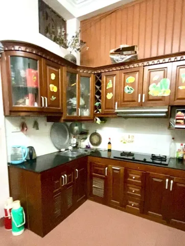 Cho Thuê Nhà Lĩnh Nam - Hoàng Mai/ 44M² 4 Tầng 4 Ngủ - Nội Thất CB - Giá Thuê 10tr