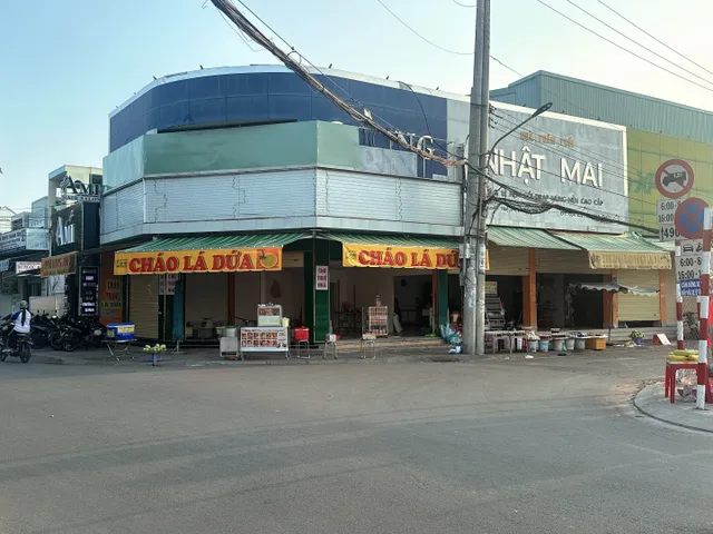 Cho thuê mặt bằng kinh doanh góc 2 mặt tiền tại TP Bến Tre giá 40 triệu