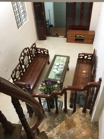Cho thuê nhà ngõ 122 đường Láng-Đống Đa-Dt 40mx3tầng full nội thất-9,5tr/1 tháng