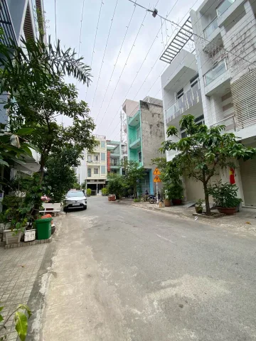 Q7 - SIÊU PHẨM - NHÀ MẶT TIỀN ĐƯỜNG SỐ, 80M2, 4 TẦNG, NỘI THẤT CAO CẤP, THANG MÁY
-19,5 TỶ
