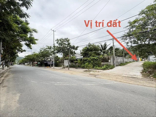 HOT-Bán lô đất đẹp Phước Đồng ( Phường Nam Nha Trang), DT 240m2( full thổ). 0938161427
