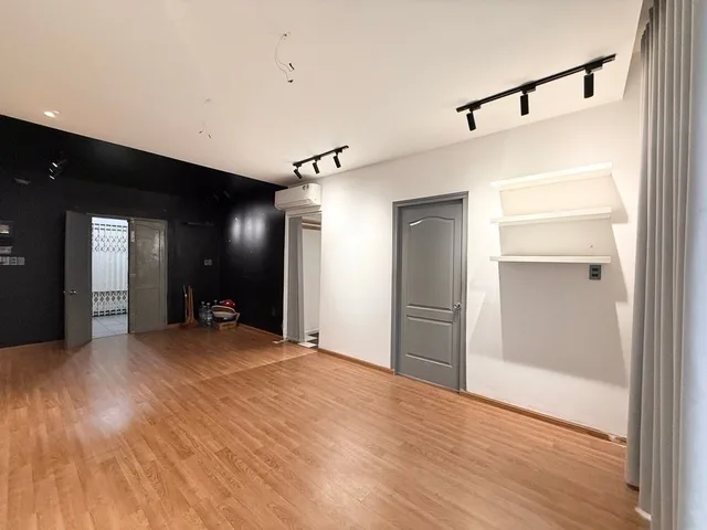 Căn hộ Lô A c/c Phan Văn Trị P2 Q5, 60m2 SHR, Thang máy, bancon thoáng, tiện ích ngập tràn. Chỉ 3,3Tỷ