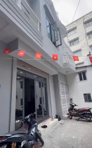 Siêu Phẩm An Dương Vương Quận 5 Góc 2 Mặt Tiền, Ngang Khủng 6.4M , Chỉ 12Ty