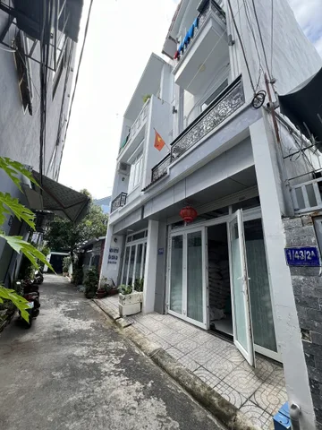 BÁN NHÀ 1 TRỆT 2 LẦU HẺM Ô TÔ TRẦN BÌNH TRỌNG, GẦN BIỂN BÃI TRƯỚC, GẦN CHỢ