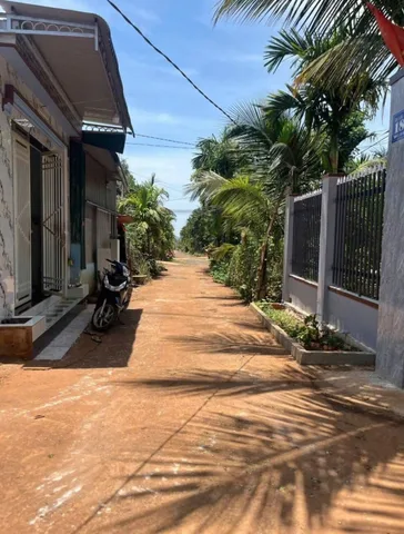 Bán lô đất 2 mặt tiền trước sau Phan Huy Chú diện tích 225m2 4,5m giá 1ty350