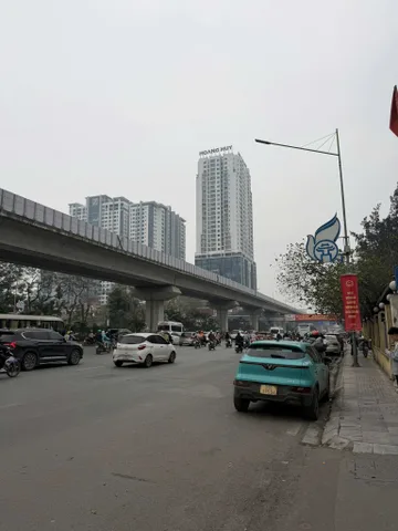 BÁN NHÀ 6 TẦNG - Kinh doanh tốt - 2 mặt phố - Ô tô tránh - Có thang máy - Đầy đủ đồ dùng