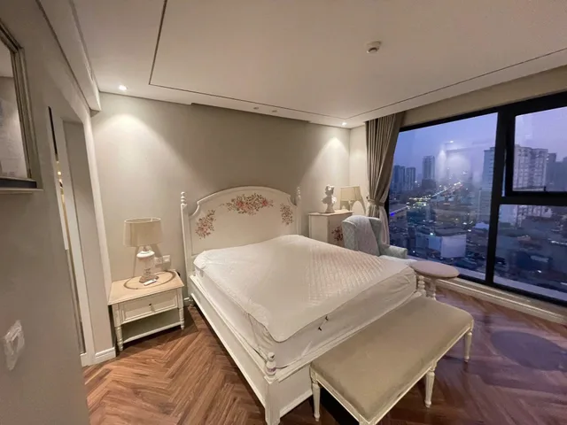 Cho Thuê Chung Cư Cao Cấp King Palace - 108 Nguyễn Trãi 125M² 3 Ngủ Full Nội Thất Xịn - Giá Thuê 24tr