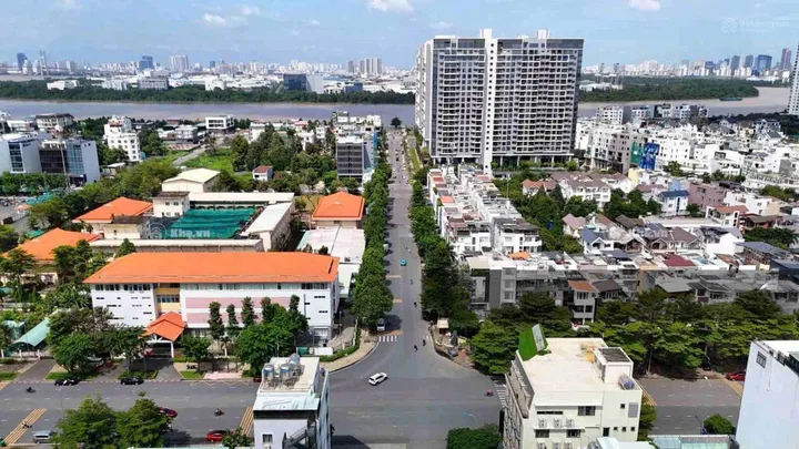 CHO THUÊ TẦNG TRỆT, TẦNG LỬNG NHÀ 7 TẦNG