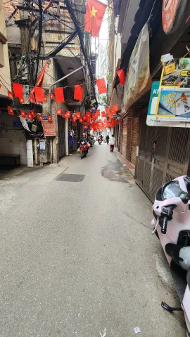 Bán nhà Văn Chương, 41m, Cách 10 bước chân ra OTO, Chỉ Hơn 200tr/m.