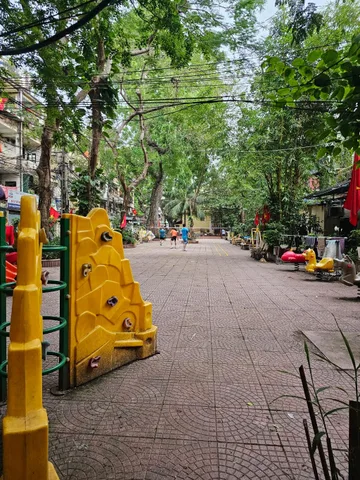 Bán nhà Phương Mai, 46m, full nội thất, xách vali về ở ngay, gần xân chơi, giá 11,5 Tỷ