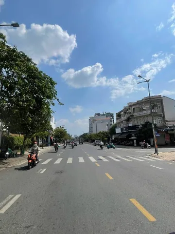 GẦN MT TÔ HIỆU CẤP 4 TIỆN XÂY MỚI.TÂN PHÚ
