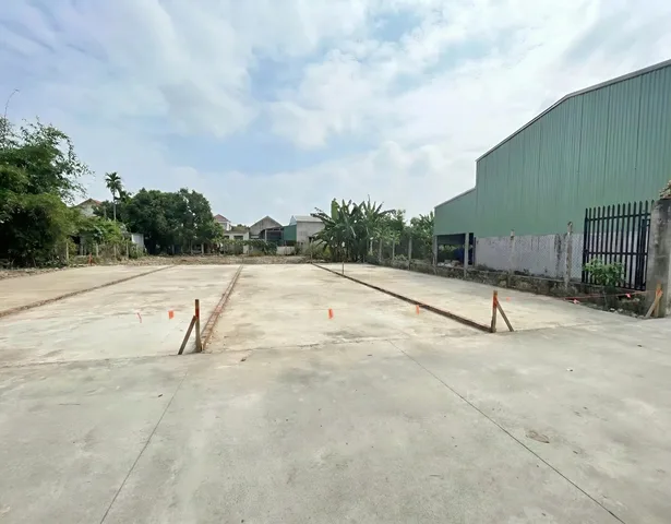 ĐẤT PHÚ MỸ - TDM GIÁ CHỈ 2TY4 xíu xiu
Tiền ít mà hít kèo thơm là đây
