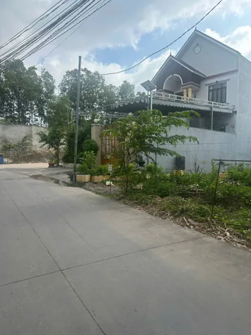 KẸT TIỀN CẦN BÁN GẤP LÔ ĐẤT 420M² GIÁ 380 TRIỆU Ở GẦN KHU CÔNG NGHIỆP BECAMEX