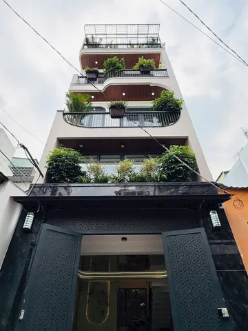 Hạ giá còn 3tỷ 450 sở hữu nhà 34m² đường Nguyễn Đình Chiểu, P4, Q3. Xây 3 tầng