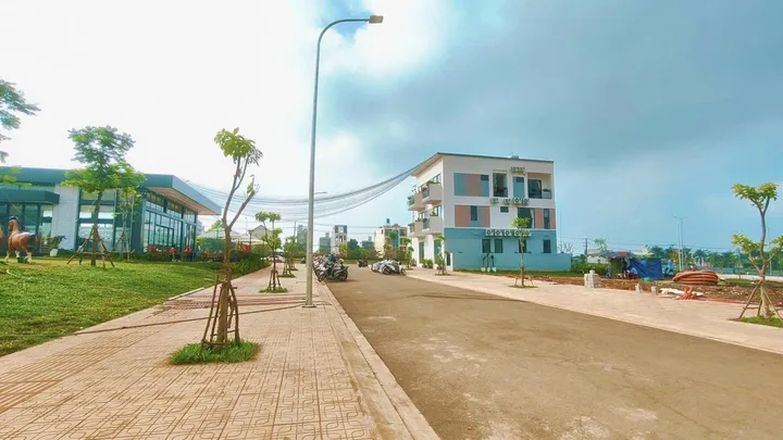 Bán đất 95m² full thổ cư ngang 5m giá 1.85 tỷ thêm chiết khấu, vị trí tthc Dầu Giây (Thống Nhất cũ)