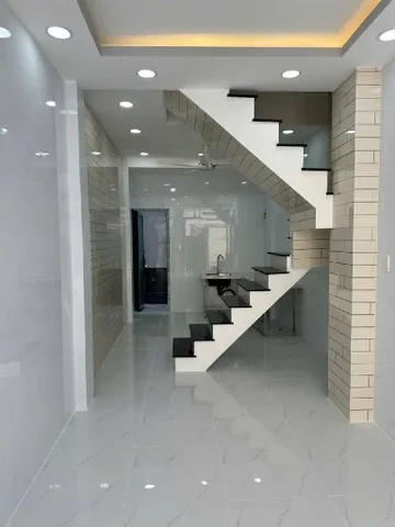 BÁN NHÀ GẦN CHỢ BÌNH TIÊN, Q6 - VĂN THÂN - HIẾM - 4tỷ85 CÒN TL