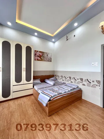 🏡Giá 2 tỷ 790 triệu🏡 Bán nhà trệt lầu mới 100%, hoàn công, full nội thất, tại hẻm 11 Nguyễn Văn Linh, Phường Tân An, Tp Cần Thơ. 
📞Sđt (zalo) 0793973136 Phát (để xem và thương lượng trực tiếp chủ nhà)
✅Diện tích: 4m x 11,5m Dtsd 90m2
✅Pháp lý: Thổ cư H